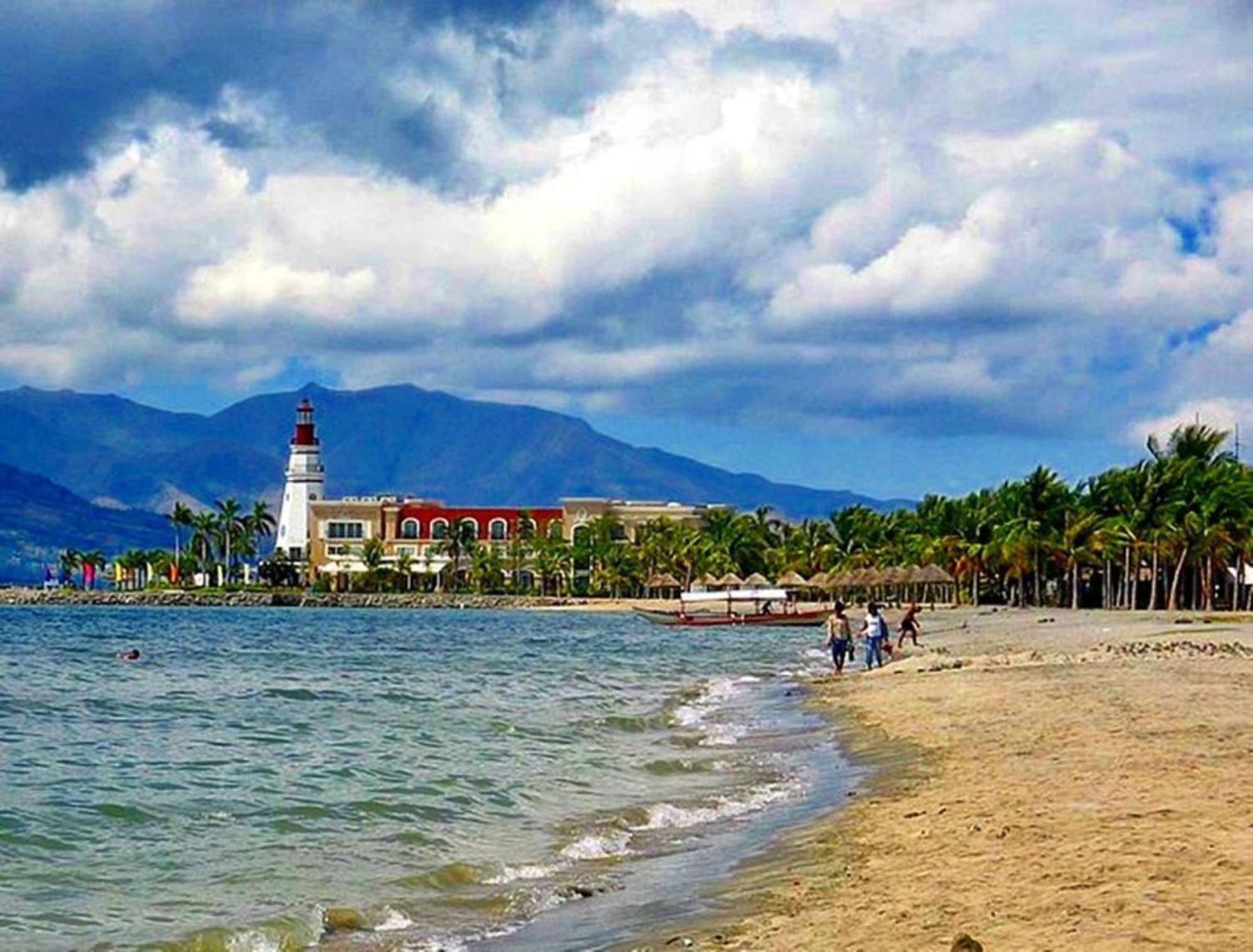 Reddoorz Plus @ Seaborne Hotel Subic Zambales Dış mekan fotoğraf
