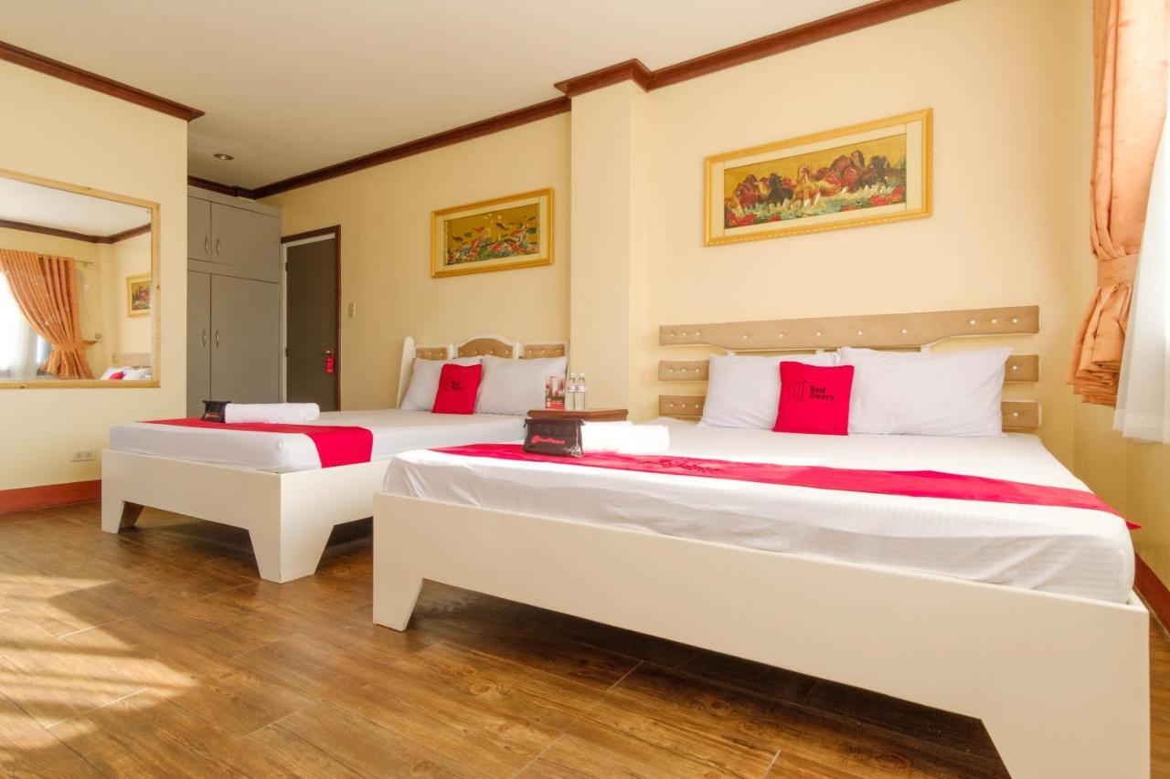 Reddoorz Plus @ Seaborne Hotel Subic Zambales Dış mekan fotoğraf